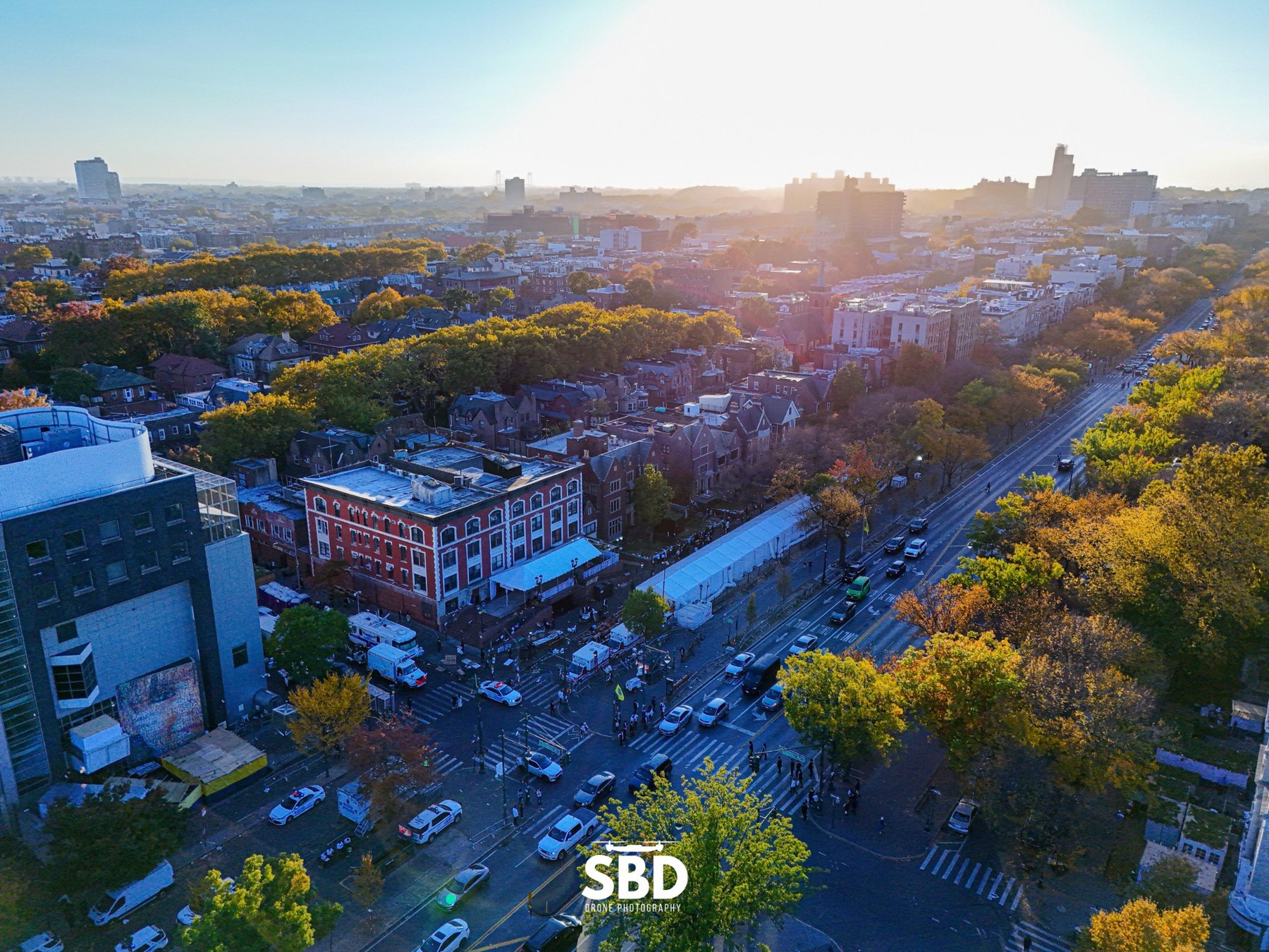 Aerial view of 770 and the Tishrei Tent